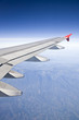 Airplane wing