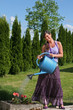 fille au jardin