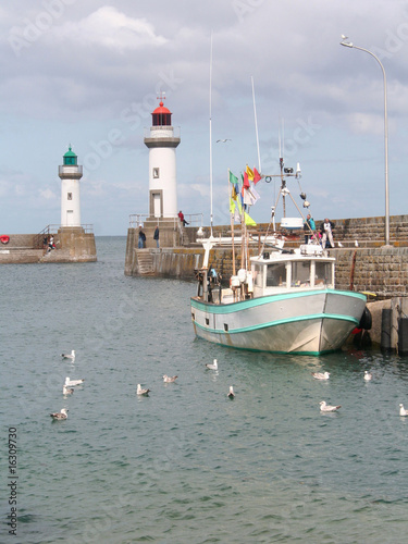 bateau de pêche du port de Le palais bateau de pêche du port de Le palais