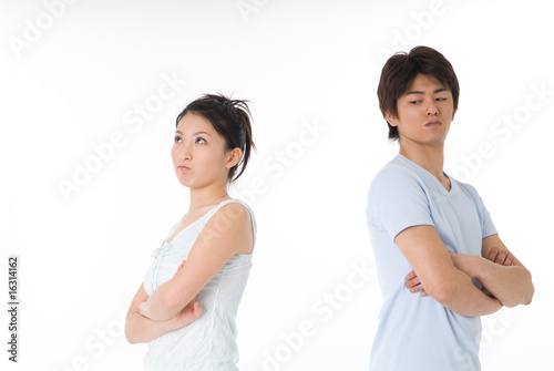 Photo: ケンカをする20代のカップル ケンカをする20代のカップル