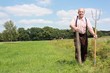 Landwirt auf seinem Land