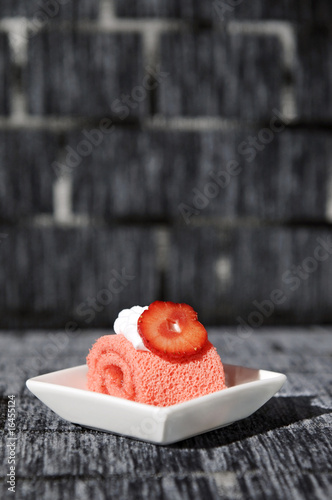 strawberry jamroll strawberry jamroll
