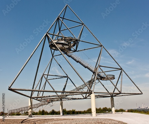 Tetraeder 15