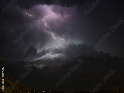 Photo: lightning strike lightning strike