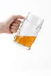 Hand mit Maßkrug