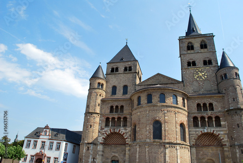 Cathédrale Saint-Pierre de Trèves