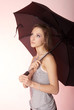 Frau mit Regenschirm