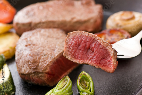 Steak auf Gabel