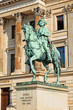 Reiterstandbild vor dem Braunschweiger Schloss