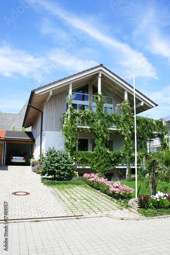 modernes Einfamilienhaus modernes Einfamilienhaus