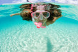 Photo en ligne au meilleur prix woman snorkeling