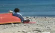 Video: PAREJA TOMANDO EL SOL EN LA ORILLA DEL MAR PAREJA TOMANDO EL SOL EN LA ORILLA DEL MAR