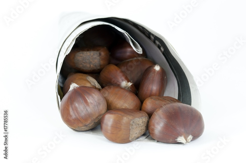 Photo: cucurucho de castañas cucurucho de castañas