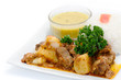 Plat cuisiné créole - carry de porc pomme de terre