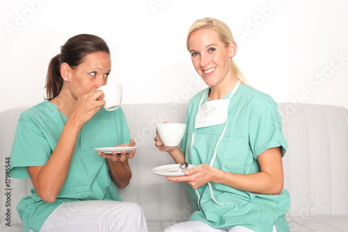 Foto: krankenschwestern krankenschwestern