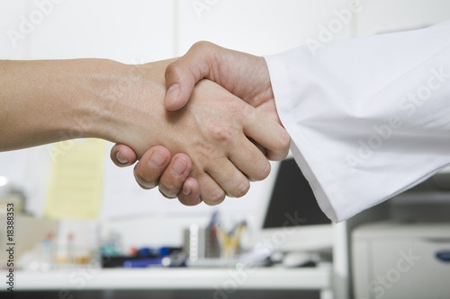 Foto: Händeschütteln mit Doktor Händeschütteln mit Doktor