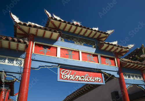 Photo: Entrance to Chinatown shopping center - Los Angeles Entrance to Chinatown shopping center - Los Angeles
