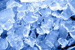 Eis in Stücke zerbrochen
