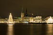 Weihnachtsbeleuchtung an der Alster