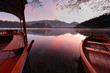 alba sul lago