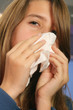Enfant malade se mouche