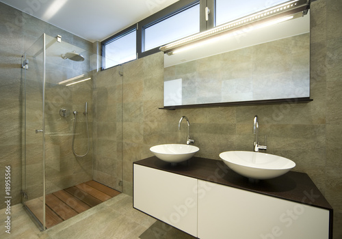 Photo : modern shower modern shower
