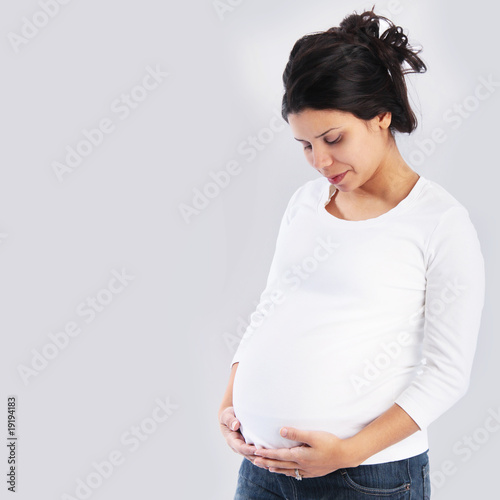 Photo: Single pregnant mother Single pregnant mother