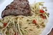 Steak mariné façon maître d'hotel - Spaguetti