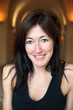 Femme 40s, belle, épanouie et souriante #6