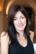 Femme 40s, belle, épanouie et souriante #7
