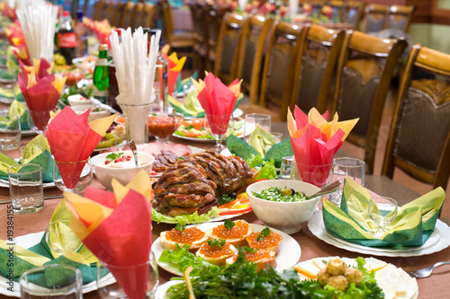 Photo: banquet table banquet table