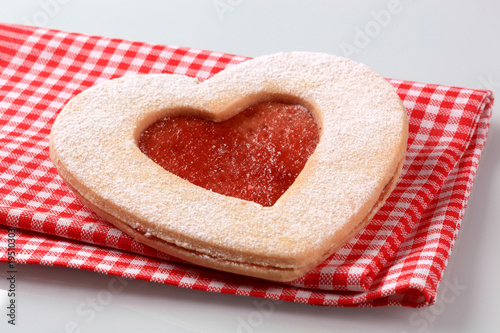 Photo: Heart shaped cookie Heart shaped cookie