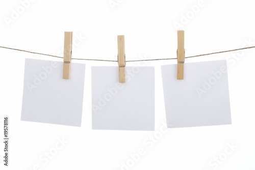 Photo: Notizzettel auf Wäscheleine Notizzettel auf Wäscheleine