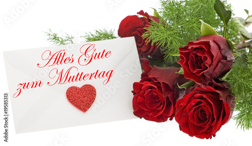 Photo: rote Rosen zum Muttertag rote Rosen zum Muttertag