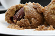 Pflaumenknödel mit Vollwertteig