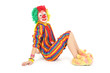 clown enfant assis