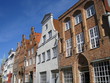 alignement de maisons anciennes (Lübeck)