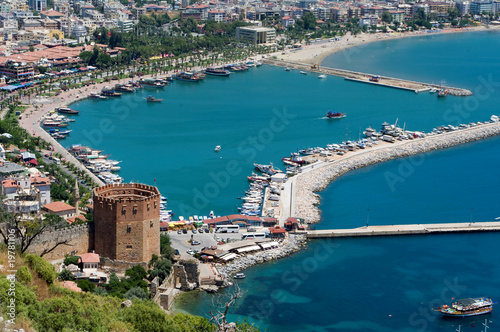 Foto: Alanyas' mediterranean coastline (Turkey) Alanyas' mediterranean coastline (Turkey)
