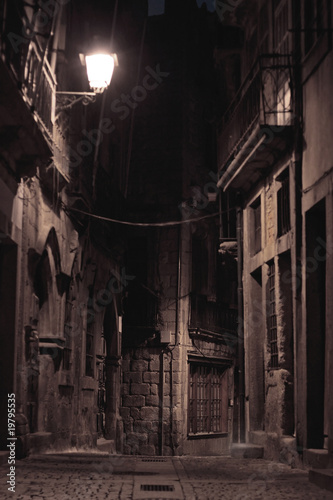Photo: An alley by night An alley by night