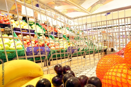 Foto: Shopping, Einkaufswagen, Lebensmittel-Shop Shopping, Einkaufswagen, Lebensmittel-Shop