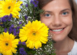 Frau Blumen lachen