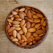 bol d'amandes-format carré bol d'amandes-format carré