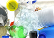 déchets plastique poubelle tri sélectif recyclage fond blanc