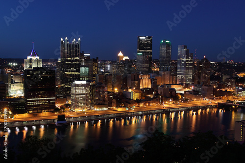 Photo: Pittsburgh's skyline from Mount Washington at night Pittsburgh's skyline from Mount Washington at night