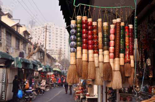 Marché des antiquités à Dongtai Lu, Shanghai - Chine