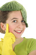 Jeune fille deguisée avec un choux et des gants jaune