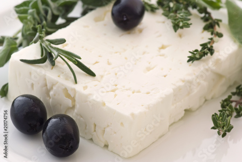 Foto: Schafskäse mit Oliven Schafskäse mit Oliven
