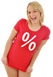 Junge Frau im Sale-Shirt