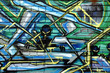 Graffiti sur un mur de briques