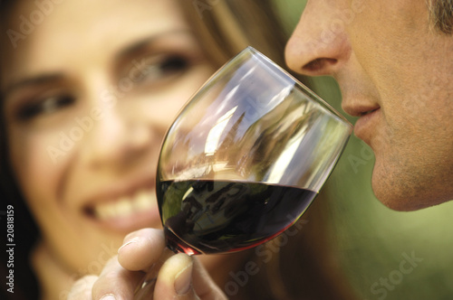 Photo: sapore intenso del vino,assaggio sapore intenso del vino,assaggio